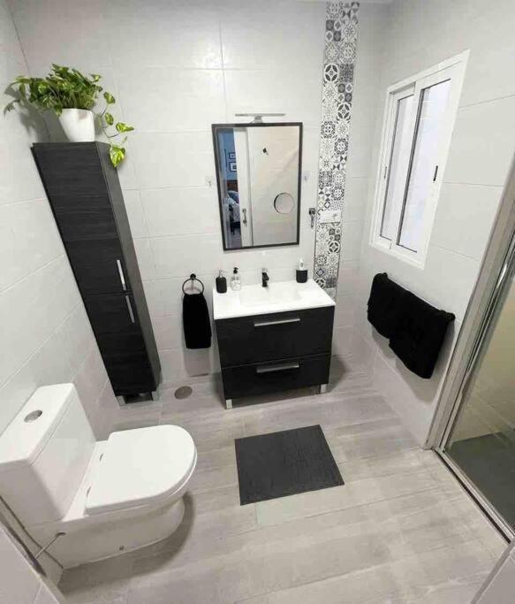 Urban Zen Con Terraza Y Jacuzzi Apartamento *